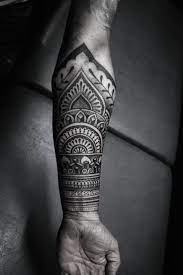Tatouage De Mandala Homme Bras Tatouages Mandala Tatouage Mandala Homme Tatouage Manchette