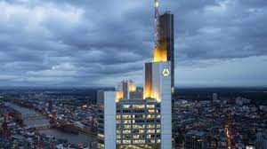 Jetzt die passendende bank in. Banken Frankfurt Am Main Commerzbank Lotet Weiteres Einsparpotenzial Aus Wirtschaft Sz De