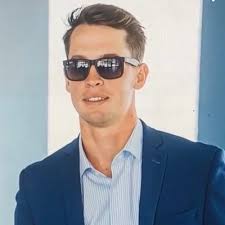 Kevin Higgins (@khiggy14)