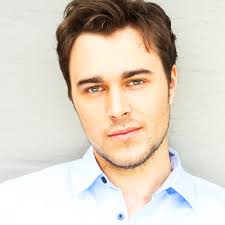 Titus ~ a theatre review