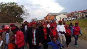 Dali mpofu born (born 26 september 1962) is a south african advocate and business executive serving as the president of southern african broadcasters association. Dali Mpofu On Twitter Attacking A Vibrant Army Of Groundforces Ginsberg Location The Home Of Biko Ward 39 Buffalo City Siyayithatha