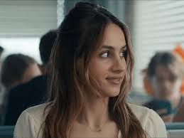 NELL VERLAQUE as JESSICA WRIGHT (THANKSGIVING)