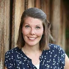 Sandra Behner's Instagram, Twitter & Facebook