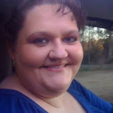 Renae Holmes (@rholmes927)