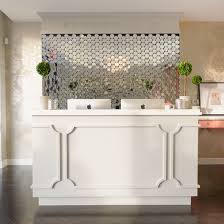 Makeup Classes Shop For Makeup And Online Makeup Classes Beauty Salon Reception Desks Beauty Salon Decor Salon Reception Desk