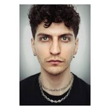 This is my Dad pictured today in the ICU 🖤 Never have I been so proud of  him and the work he does every day. It's scary to think about everything  going