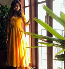 Jennifer Winget And Sehban Azim Promote Bepannaah Jennifer Winget Designer Dresses Indian Dresses