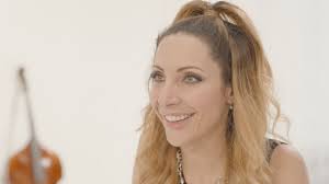 Olga lounová je česká skladatelka, zpěvačka a závodnice v rally a driftech. Olga Lounova Eurovision Song Contest 2020 Ceska Televize