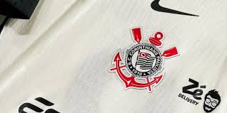 Corinthians recusa proposta de R$ 5,6 milhões por lateral, mas pode vender volante para o Crystal Palace