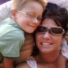 Doreen Shoemaker (@dlshoem)