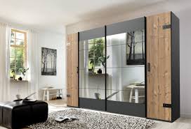 Damit sich zwischen schrankbett und rand nichts verklemmt, sind die betten mit besonderen sicherheitsmechanismen. Schlafzimmer Komplett Set 4 Tlg Stockholm Bett 180 Kleiderschrank Schwebeturen 272 Cm Nachtkommoden Spiegel Grau Braun Weisstanne