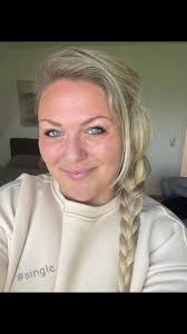 Single Ladies in Schleswig-Holstein: Embracing Solo Life