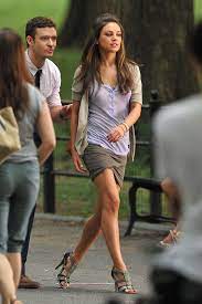 With mila kunis, justin timberlake, patricia clarkson, jenna elfman. Pin On Petite Sexy