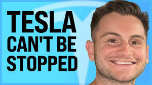 Dillon Loomis's Instagram, Twitter & Facebook