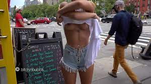 Dared to change her top IN PUBLIC!! - XVIDEOS.COM