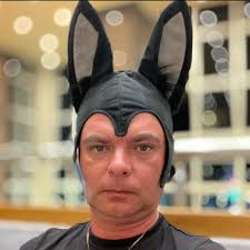 Adam Wilk Vel Wilkołak