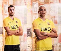 The club is named after the ave river, which flows through the town and into the atlantic ocean. Rio Ave 2020 21 Nike Kits Todo Sobre Camisetas