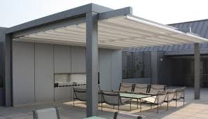 Biasanya model kanopi untuk bersantai disandingkan dengan taman depan rumah ataupun belakang rumah. Contoh Model Gambar Kanopi Minimalis Besi Hollow Pergola Patio Patio Teras Halaman Belakang