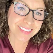 Rebecca Weatherman's Instagram, Twitter & Facebook