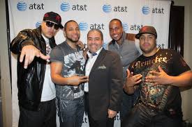 2 bachata (music) the king stays king: Aventura Band Wikipedia