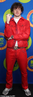 Jackman thomas harlow (born march 13, 1998) is an american rapper, singer, and songwriter. Addison Rae Says She Is Single Amid Jack Harlow Dating And Bryce Hall Reunion Rumors Daily Mail Online