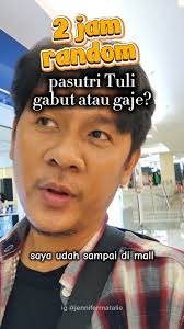 Jahat ya gak mau tiupin 😤👎🏼, Nahan sedih aku 😔👍🏻, Ohiya buat fansnya  Joshua, hallooo tante, maaf ya Joshua tidak ikut kami ke kokas, Joshua baru  sembuh jadi harus istirahat dulu. Lagi pula aku di ...