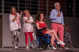 Όταν άγγιξα τον θάνατο, ένιωσα γεμάτη από τη ζωή μου. Olh H Ellada Mia Terastia Agkalia Gia Thn Katerina Brana Photos