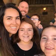 Daniela Cuevas- Crane (danielacs)