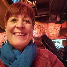 Introduction and photo sharing at Disney resort