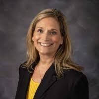 Melissa Huelsman's Instagram, Twitter & Facebook