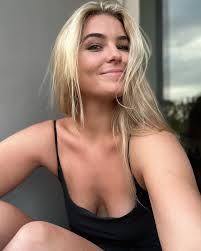 hope (@hopee.nevins) • Instagram photos and videos