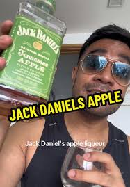 Delicious Jack Daniels Apple Whisky Liqueur Recipe