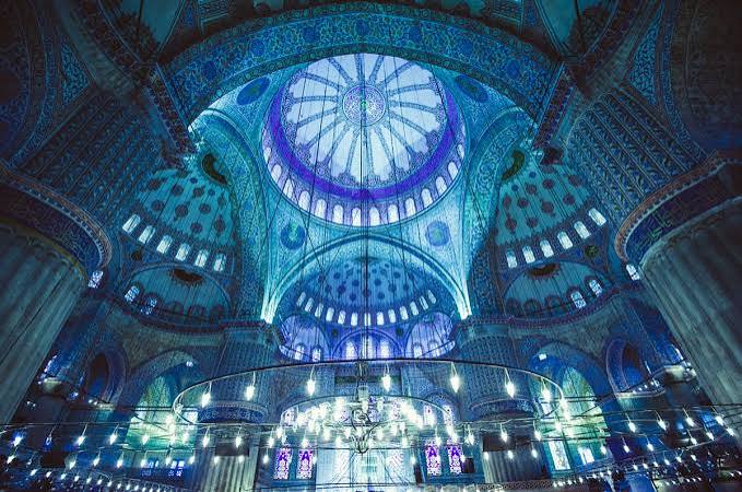 Todos los detalles de la Mezquita Azul de Estambul