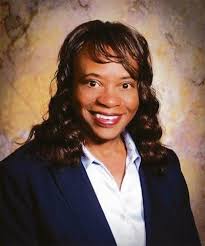 Marilyn Hinton's Instagram, Twitter & Facebook