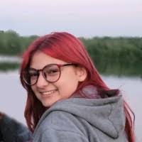 Eva Lacey's Instagram, Twitter & Facebook