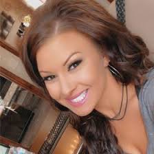 Shyla Hall's Instagram, Twitter & Facebook