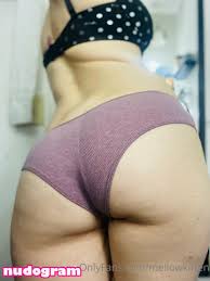 Mellow Cat  mellow__x__cat  mellowkitten  mellowkittenof Nude Leaks  OnlyFans Photo 2 - Nudogram v2.1