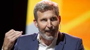 Santa Fe: un peronismo unido competirá contra los libertarios de Milei y el  oficialismo de Pullaro