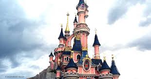 Attention, en raison de la situation actuelle, la capacité du parc est limitée. Disneyland Paris Eurodisney Infos Fotos Preise Uvm