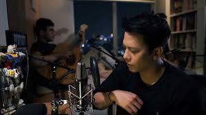 Streaming dan unduh atau download lagu didi kempot berjudul sewu kuto mp3 bisa melalui youtube music. Chord Gitar Lagu Sewu Kutho Didi Kempot Untuk Merayakan Patah Hati Bukareview