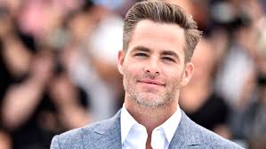Chris Pine Has Gray Hair Now