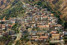 It has its own garden and reception and living . Typische Dorf Aspromonte In Kalabrien In Suditalien Lizenzfreie Fotos Bilder Und Stock Fotografie Image 3768789