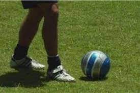 How To Make A Soccer Rebounder Wall Ehow Soccer Rebounder Soccer Rebounding