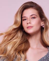 Dress Hair, impactantes creaciones por el equipo de Carol Bruguera ¡Mega  Genial 😎😍😎!