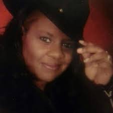 Jackie Pippin's Instagram, Twitter & Facebook