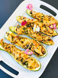Fresh baby corn may have silks attached to the cobs, so you'll need to pull these silks away while rinsing them. How To Cook Babymarrow With Mince The Hairy Bikers Stuffed Marrow With Mince Beef And Cheese Sauce Recipe On Saturday Kitchen The Talent Zone