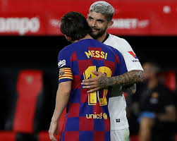Lionel messi, ever banega, nicolas gaitan and gio simeone all scored for their clubs. Habari Zone Ever Banega Unapocheza Na Messi Facebook