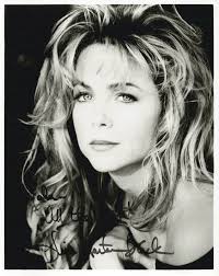 In the series, tabitha is portrayed as a young woman working as a production assistant. Lisa Hartman Autographed Inscribed Photograph Historyforsale Item 199602