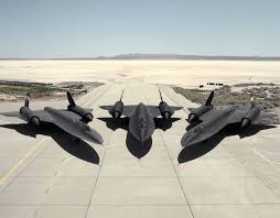 The Fastest Plane On Earth 25 Pics Lockheed Sr 71 Blackbird Sr 71 Blackbird Lockheed Sr 71