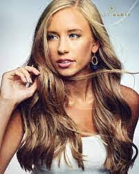 Ashley Lovitt's Instagram, Twitter & Facebook